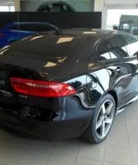 JAGUAR XE 2.0 D Turbo Pure PRONTA CONSEGNA !! JAGUAR XE 2.0 D Turbo Pure PRONTA CONSEGNA !!