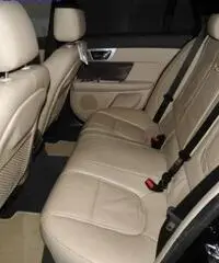 JAGUAR XF 2.2 D SPORTBRAKE LUXURY CV200 - Pochi chilometri!! JAGUAR XF 2.2 D SPORTBRAKE LUXURY CV200 - Pochi chilometri!!