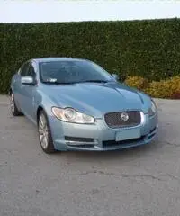 JAGUAR XF JAGUAR XF 2.7D PREMIUM LUXURY FULL OPTIONALS JAGUAR XF JAGUAR XF 2.7D PREMIUM LUXURY FULL OPTIONALS