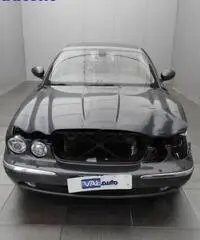 JAGUAR XJ 2.7 D SOVEREIGN  CV207-Venduta vista e piaciuta! JAGUAR XJ 2.7 D SOVEREIGN  CV207-Venduta vista e piaciuta!