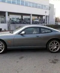 JAGUAR XKR 4.2 V8 S/C Coupé ottime condizioni !! JAGUAR XKR 4.2 V8 S/C Coupé ottime condizioni !!