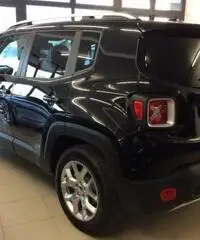 JEEP Renegade 1.6 Mjt Limited 120 cv-Navi 6,5 +Xenon+Smart key JEEP Renegade 1.6 Mjt Limited 120 cv-Navi 6,5 +Xenon+Smart key