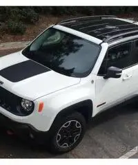 Jeep Renegade 2.0 Mjt 170CV 4WD trailhawk+pack func+tetto panor Jeep Renegade 2.0 Mjt 170CV 4WD trailhawk+pack func+tetto panor