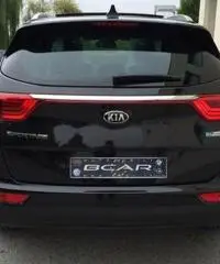 KIA Sportage 1.7 CRDI 2WD +Tetto Pan.+Navig+telecamera+Pelle