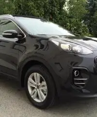 KIA Sportage 1.7 CRDI 2WD +Tetto Pan.+Navig+telecamera+Pelle