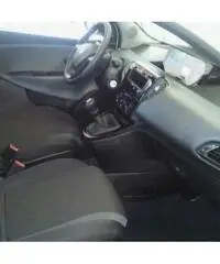 LANCIA Ypsilon 1.2 69 CV 5 porte Silver MOD.NUOVO OK NEOPATENTATI