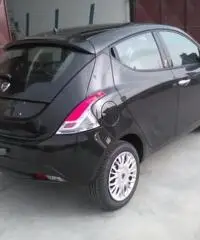 LANCIA Ypsilon 1.3 MJT 16V 95 CV KM0 5 porte S&S Silver