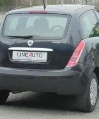 Lancia Ypsilon 1.3 Multijet 16V Oro Lancia Ypsilon 1.3 Multijet 16V Oro