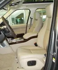 LAND ROVER Range Rover 3.0 TDV6 HSE  IN PRONTA CONSEGNA !! LAND ROVER Range Rover 3.0 TDV6 HSE  IN PRONTA CONSEGNA !!