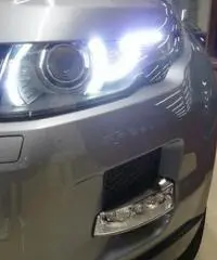 LAND ROVER Range Rover Evoque 2.2 TD4 5p. Pure