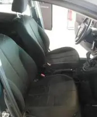 MAZDA 2 1.3 16V 75CV 5p. Energy MAZDA 2 1.3 16V 75CV 5p. Energy