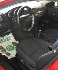 Mazda 3 1.6 TD 16V 109CV Hot+xeno+pdc