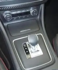 MERCEDES-BENZ A 45 AMG 4Matic automatica MERCEDES-BENZ A 45 AMG 4Matic automatica