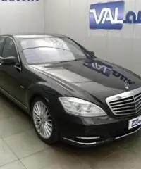 MERCEDES-BENZ S 350 CDI 4MATIC BLUEFF. AVANTGARDE CV235-No garanzia! MERCEDES-BENZ S 350 CDI 4MATIC BLUEFF. AVANTGARDE CV235-No garanzia!