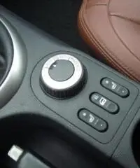 NISSAN Qashqai 2.0 dCi DPF 4WD Tekna NISSAN Qashqai 2.0 dCi DPF 4WD Tekna