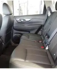 NISSAN X-Trail 1.6 dCi 2WD Tekna Navi + 7 posti +Tetto Panoramico NISSAN X-Trail 1.6 dCi 2WD Tekna Navi + 7 posti +Tetto Panoramico