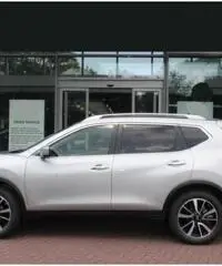 NISSAN X-Trail 1.6 dCi 4WD Tekna + 7 posti +Tetto panor.+ NISSAN X-Trail 1.6 dCi 4WD Tekna + 7 posti +Tetto panor.+