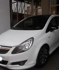 Opel Corsa 1.2 16V 80cv Gpl-tech 3P. Edition OPC LINE