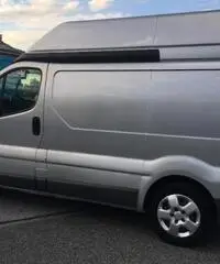 OPEL Vivaro 29 2.0 CDTI 120CV PC TETTO ALTO GANCIO TRAINO! OPEL Vivaro 29 2.0 CDTI 120CV PC TETTO ALTO GANCIO TRAINO!