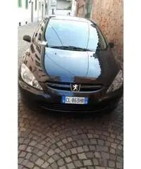 Peugeot 307 tenuto molto bene full optional diesel Peugeot 307 tenuto molto bene full optional diesel