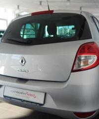 Renault   1.2 Yahoo.