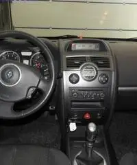 RENAULT Megane GRANTOUR LUXE 2.0i CV135-No garanzia!!