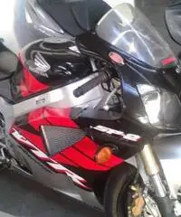 Honda vtr 1000 SP2