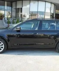 SKODA Octavia 1.6 TDI CR 105CV Wagon Ambition SKODA Octavia 1.6 TDI CR 105CV Wagon Ambition