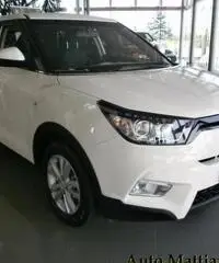 SSANGYONG Tivoli Go1.6 bz 2wd 128cv cambio manuale SSANGYONG Tivoli Go1.6 bz 2wd 128cv cambio manuale