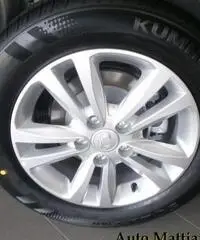 SSANGYONG Tivoli Go1.6 bz 2wd 128cv cambio manuale SSANGYONG Tivoli Go1.6 bz 2wd 128cv cambio manuale