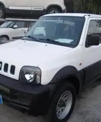 Suzuki Jimny 1.3 4WD garanzia 12+ Suzuki Jimny 1.3 4WD garanzia 12+