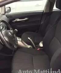 TOYOTA Auris 1.6 M-MT 5 porte Sol TOYOTA Auris 1.6 M-MT 5 porte Sol