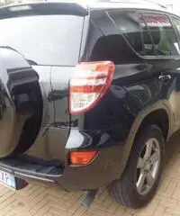 TOYOTA RAV 4 RAV4 2.2 D-4D 150 CV Lounge TOYOTA RAV 4 RAV4 2.2 D-4D 150 CV Lounge