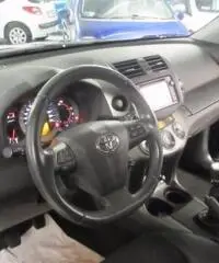 TOYOTA RAV 4 RAV4 Crossover 2.2 D-4D 150 CV DPF Exclusive TOYOTA RAV 4 RAV4 Crossover 2.2 D-4D 150 CV DPF Exclusive