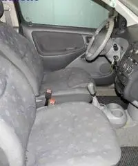 TOYOTA Yaris 1.0i VVT-i CV68-Venduta vista e piaciuta!