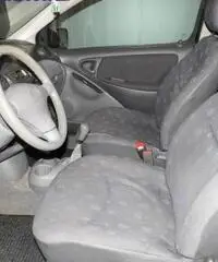 TOYOTA Yaris 1.0i VVT-i CV68-Venduta vista e piaciuta!