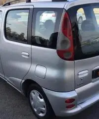 TOYOTA Yaris Verso 1.3i 16V cat Sol TOYOTA Yaris Verso 1.3i 16V cat Sol