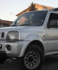 vendo auto suzuki jimny