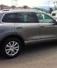 Volkswagen Touareg 3.0 TDI tiptronic BlueMotion Tec Volkswagen Touareg 3.0 TDI tiptronic BlueMotion Tec