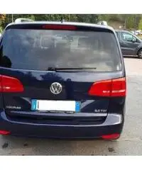 VOLKSWAGEN Touran Business 2.0 TDI 140 CV DSG Highline VOLKSWAGEN Touran Business 2.0 TDI 140 CV DSG Highline