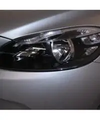 Volvo V40 D2 Business - AZIENDALE Volvo V40 D2 Business - AZIENDALE