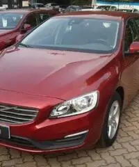 Volvo V60 D2 1.6 Powershift Business - AZIENDALE