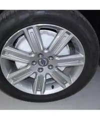 Volvo XC70 NUOVA MOMENTUM D4 AWD AUTO Volvo XC70 NUOVA MOMENTUM D4 AWD AUTO