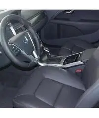 Volvo XC70 NUOVA MOMENTUM D4 AWD AUTO Volvo XC70 NUOVA MOMENTUM D4 AWD AUTO