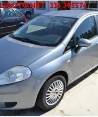FIAT Grande Punto 1.2 5 porte Dynamic METANO NEOPATENTATI FIAT Grande Punto 1.2 5 porte Dynamic METANO NEOPATENTATI