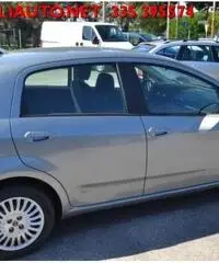 FIAT Grande Punto 1.2 5 porte Dynamic METANO NEOPATENTATI FIAT Grande Punto 1.2 5 porte Dynamic METANO NEOPATENTATI