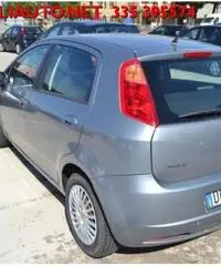 FIAT Grande Punto 1.2 5 porte Dynamic METANO NEOPATENTATI FIAT Grande Punto 1.2 5 porte Dynamic METANO NEOPATENTATI