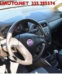 FIAT Grande Punto 1.2 5 porte Dynamic METANO NEOPATENTATI FIAT Grande Punto 1.2 5 porte Dynamic METANO NEOPATENTATI
