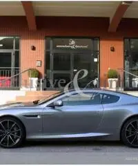 ASTON MARTIN DB9 GT Bond Edition Coupé ASTON MARTIN DB9 GT Bond Edition Coupé