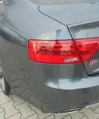 AUDI RS5 Coupé 4.2 V8 FSI quattro S tronic